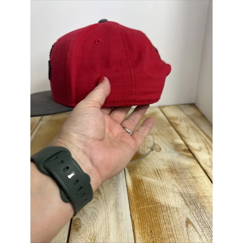 Disney Parks Mickey Mouse Red Retro Embroidered Snapback Hat Cap Youth‎ Size